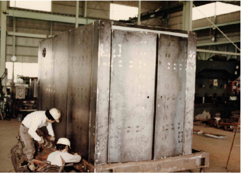1982年頃　鉄工所内　検査風景